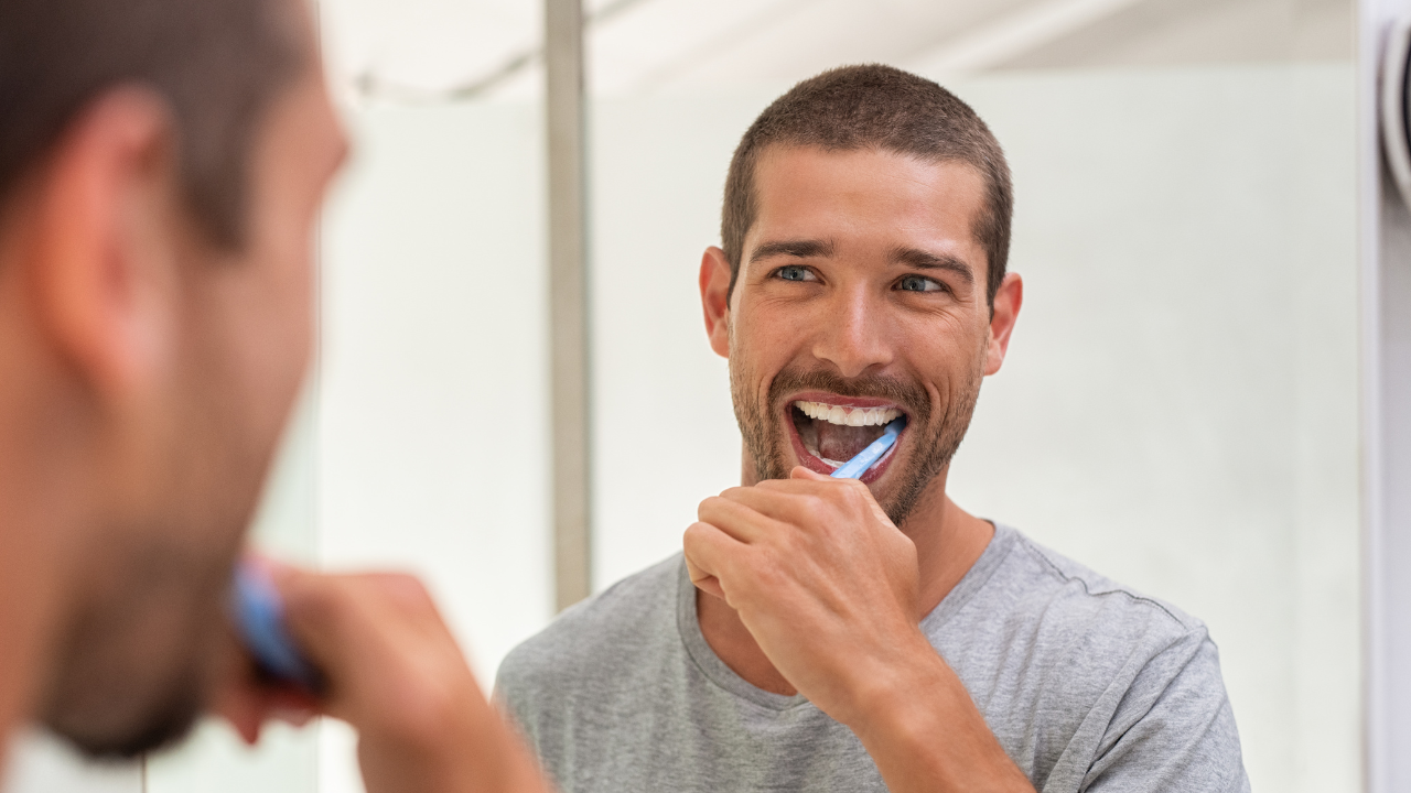 5 oral hygiene habits for healthy teeth and gums